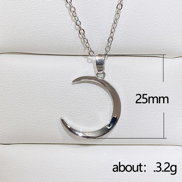 Korean style crescent pendant 2021 minimalist moon clavicle necklace simple design women's necklace