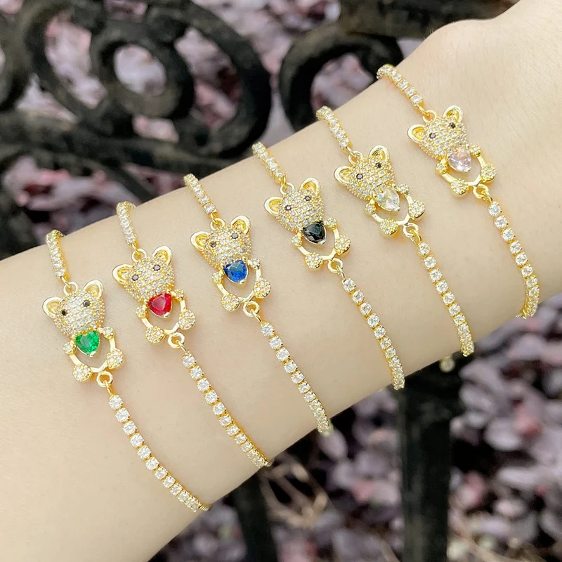 Love Bear Bracelet Women European and American niche girlfriends sisters couples hand jewelry trendy color zircon bracelet brg32