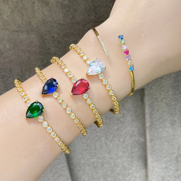 European and American niche light luxury bracelet female Internet celebrity simple fashion copper gold-plated inlaid colored zircon bracelet brh26