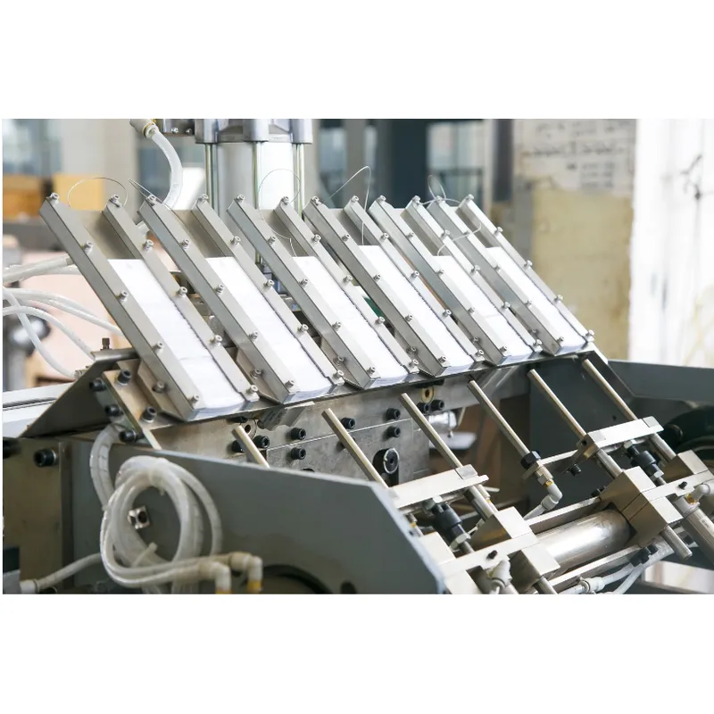 كعكة الحظ تشكيل آلة التعبئة والتغليف الخبز