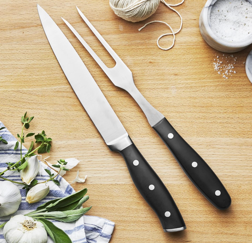 carving set