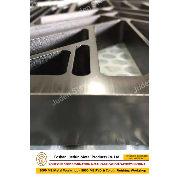 Aluminium screen partition in liquid plated antique bronze color