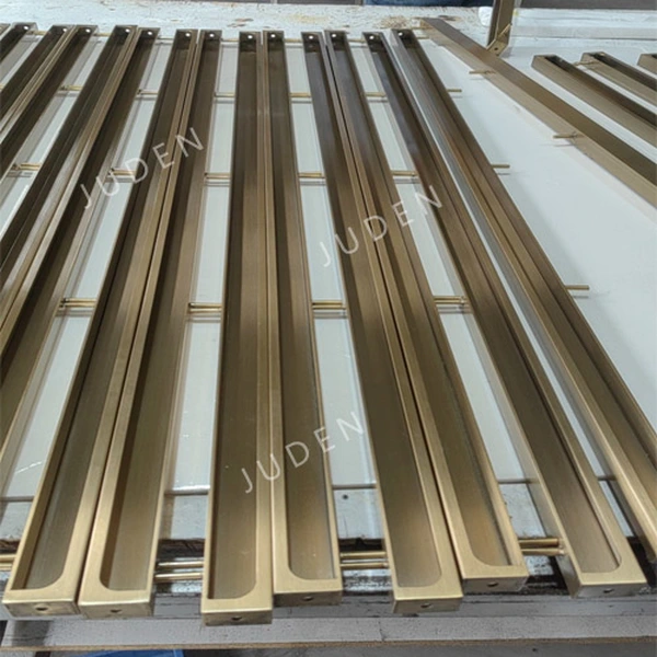 不銹鋼壁櫥拉手 pvd 鍍黃銅色