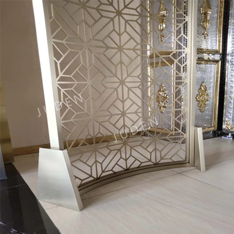 Movable free standing arc shape room divider