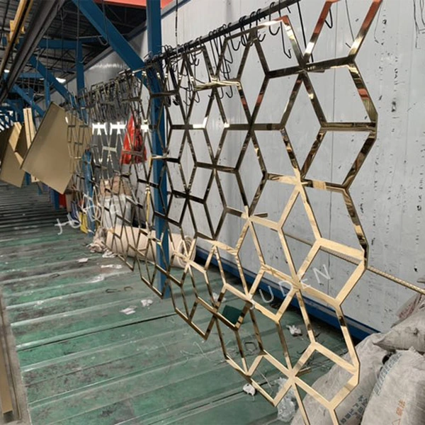 鏡面金色激光切割不銹鋼牆板