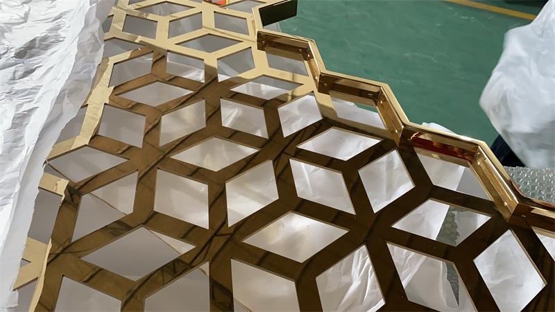 不銹鋼拋光隔斷屏風.jpg