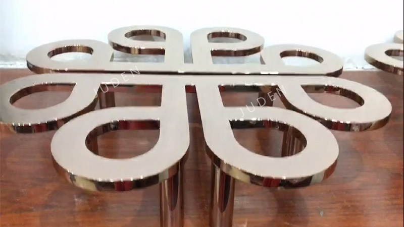 Shopping mall entrance door handle.jpg