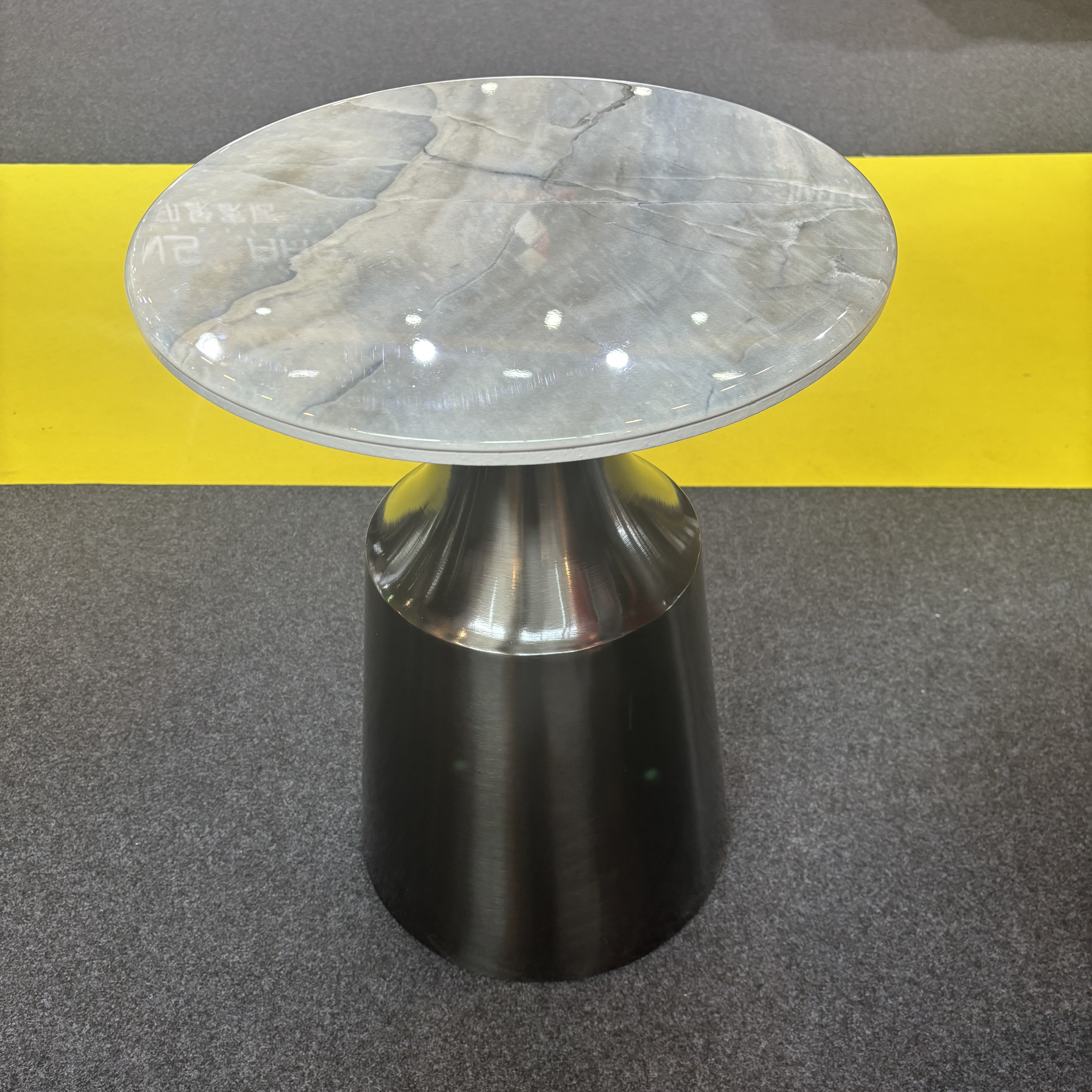 living room round side table