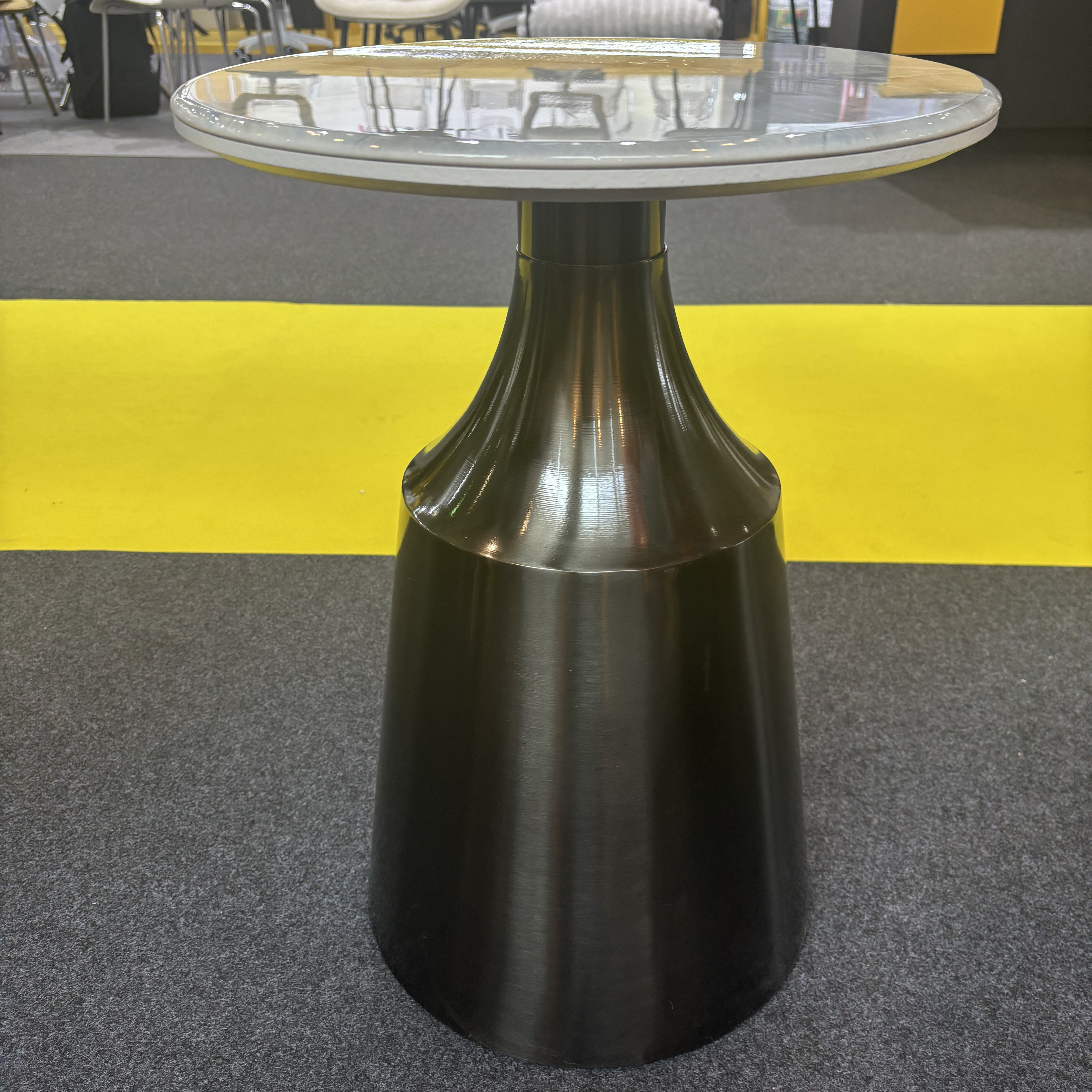 living room round side table