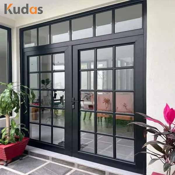 باب مدخل أمامي كبير من الألياف الزجاجية مصنوع من الخشب الصلب المحوري الحديث للفيلا