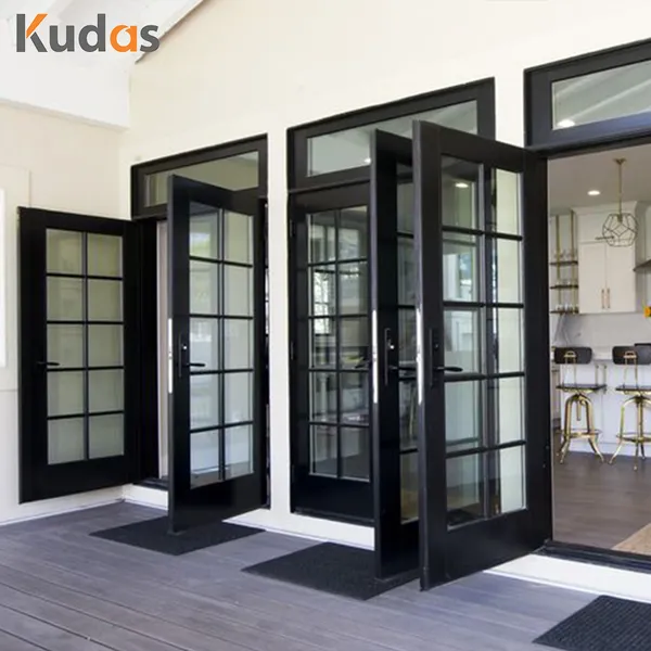 باب مدخل أمامي كبير من الألياف الزجاجية مصنوع من الخشب الصلب المحوري الحديث للفيلا