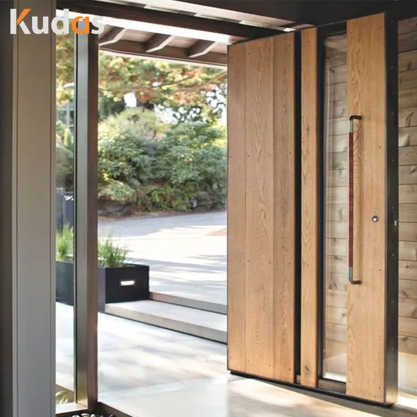 المدخل الأمامي الحديث باب دخول محوري خشبي صلب للمنزل