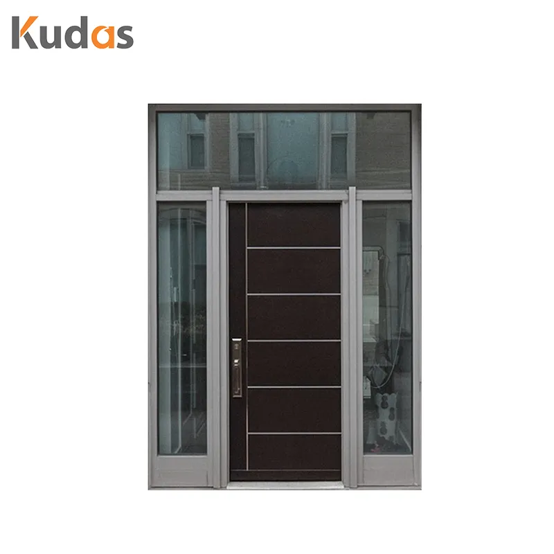 باب دخول محوري خارجي، مدخل أمامي، باب خشبي صلب خارجي