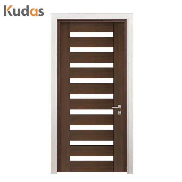 باب دخول خشبي محوري بتصميم شريحة خشبية صلبة رأسية إضافية