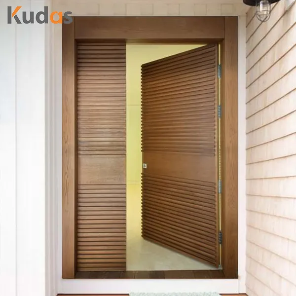 باب دخول من الخشب الصلب، باب خشبي رئيسي أمامي خارجي كلاسيكي