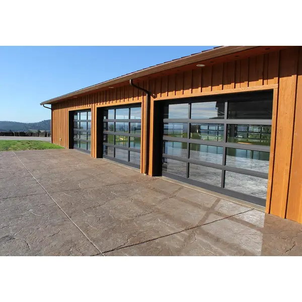 puerta de garaje negra superior