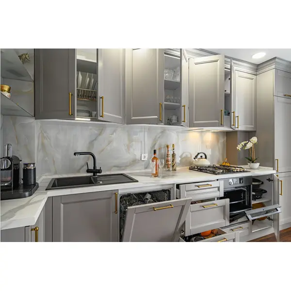 تصميم منزل فيلا شاكر أثاث مطبخ أبيض