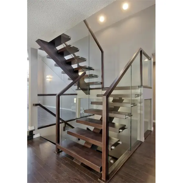 سلالم معدنية خشبية أمريكية مع درابزين زجاجي