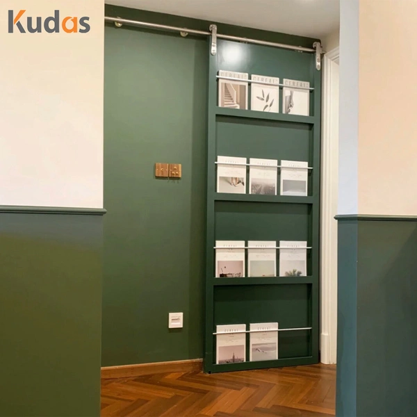 Composite Wooden Bedroom Interior Doors Barn Door with Bookshelf