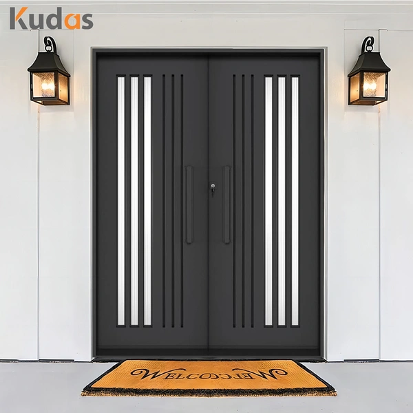 باب الأمان الرئيسي الأمامي للمدخل الخارجي السكني الحديث