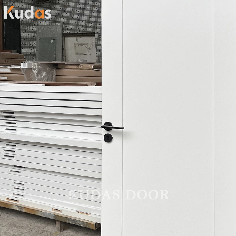 أبواب غرفة نوم صلبة فاخرة في إنجلترا تصميم باب خشبي لغرفة النوم الرئيسية