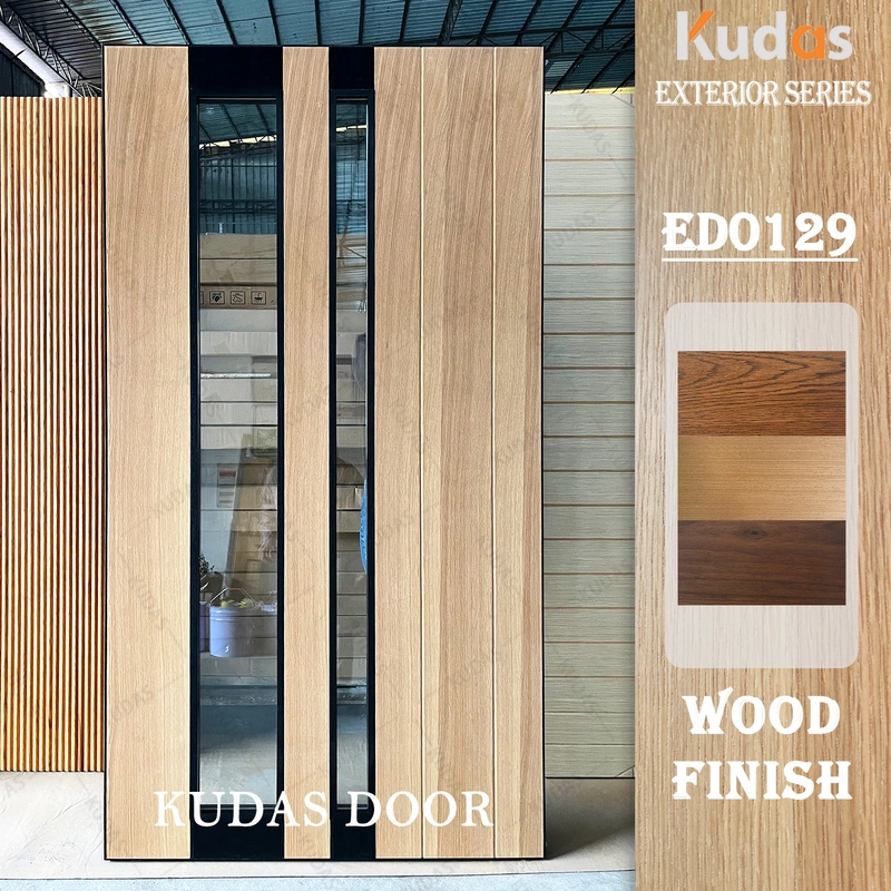 المدخل الأمامي الحديث باب دخول محوري خشبي صلب للمنزل