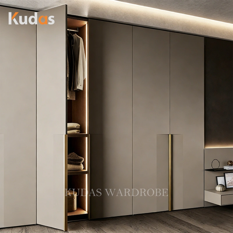 Minimalist style bedroom hinged door wardrobe