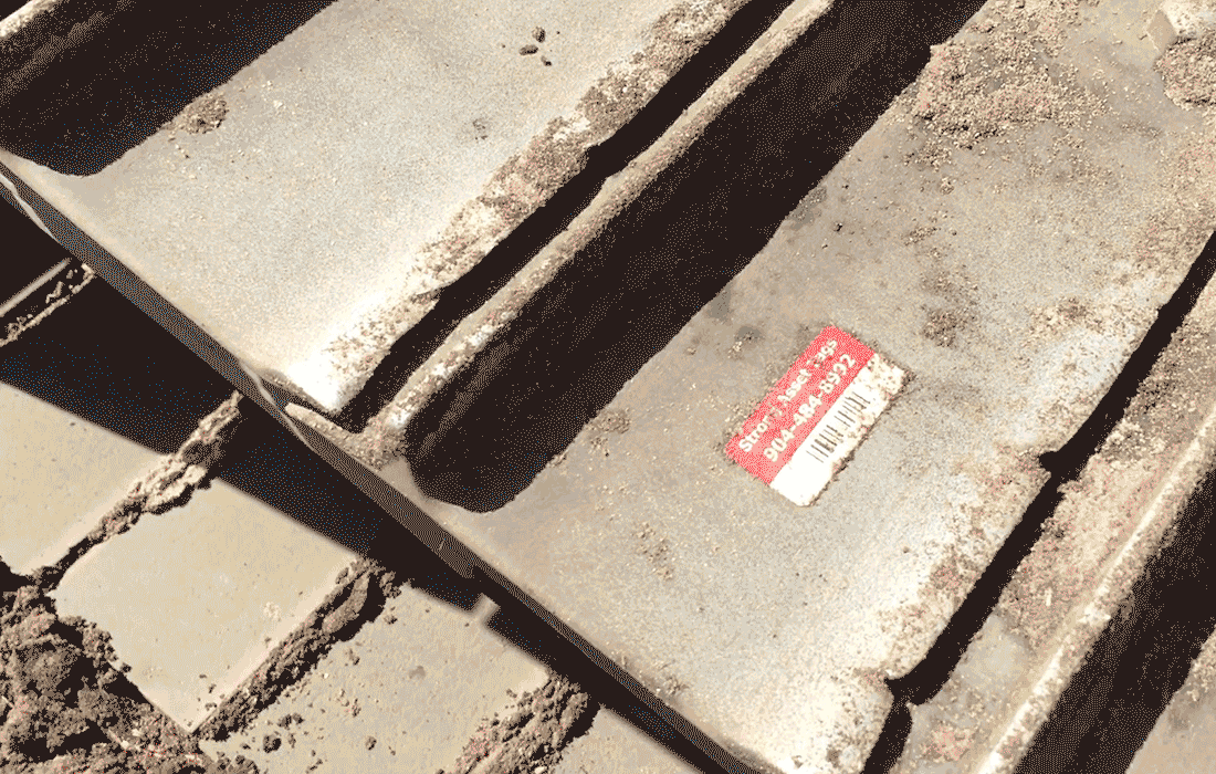 カスタムハードデューティ機器ラベル｜耐久性高い設備用オリジナルラベル制作