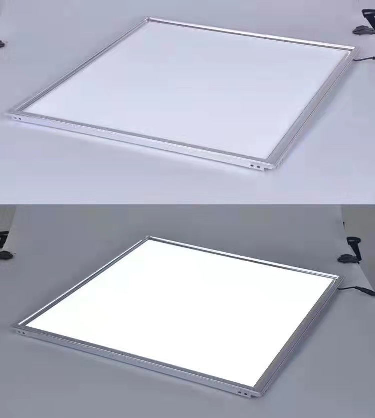 machine de sélection et de placement smt pour la production de panneaux lumineux à led