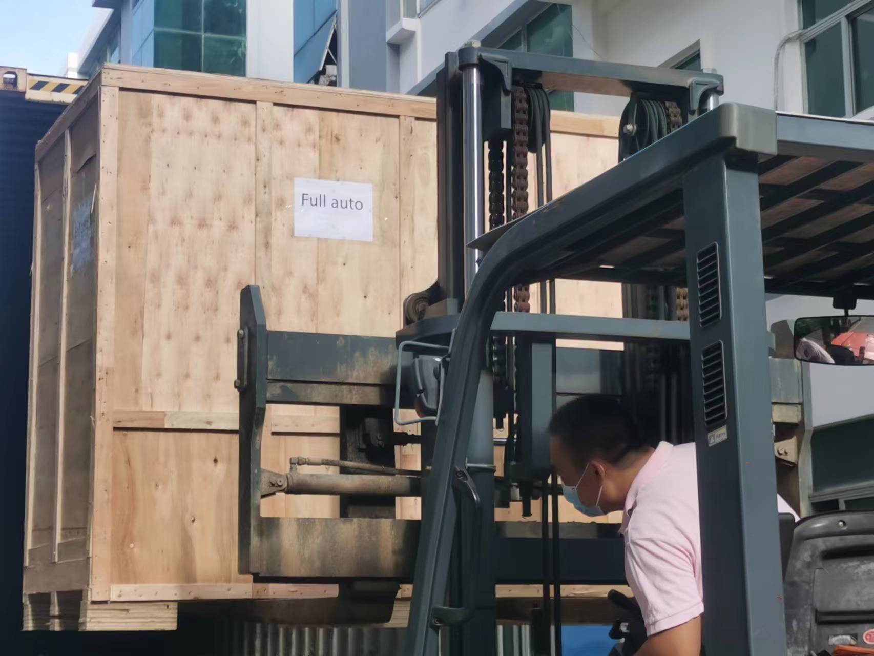 très bon pour charger la machine smt de marque chinoise pour le marché d'outre-mer