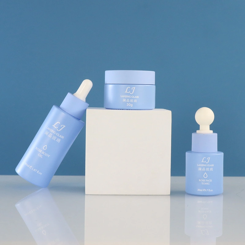 Cosmetic packaging - Cosmetic Bottle