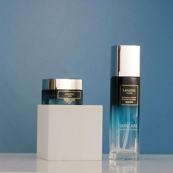 high quality 30 40 50 80 100 120ml Glass Skincare Packaging for foundation bottle 