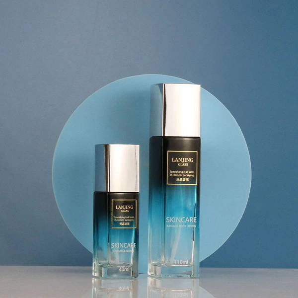 high quality 30 40 50 80 100 120ml Glass Skincare Packaging for foundation bottle 