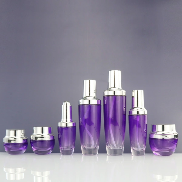 Empty Frosted Cosmetic Packaging Glass Cosmetic Lotion Pump Bottles