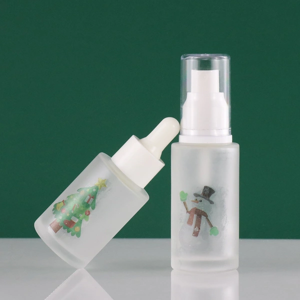 empty  flat shoulder serum lotion pump glass bottle and jar set