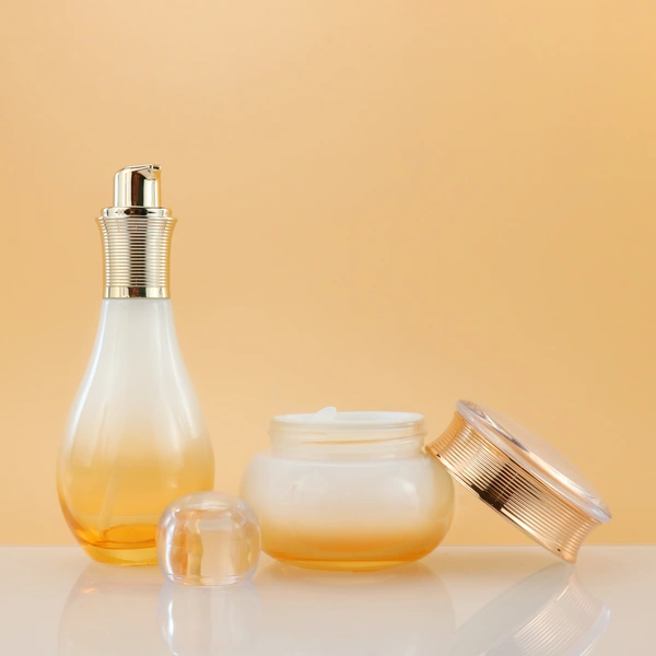 cosmetic glass bottle packaging skin care lotion bottle set
