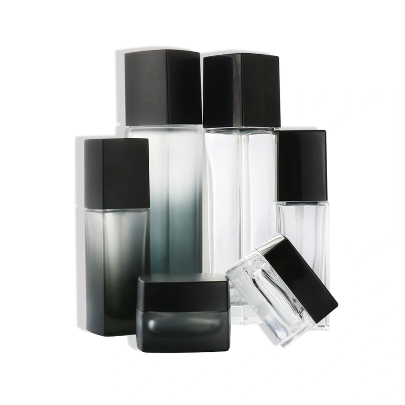 Fancy Packaging Luxury Lotion Bottle With Pump