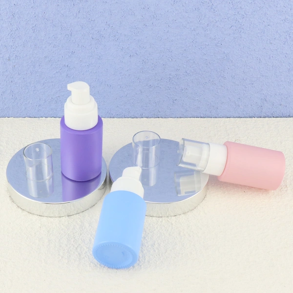 Customized Frost Cosmetic Lotion Glass Bottle With lotion Pump