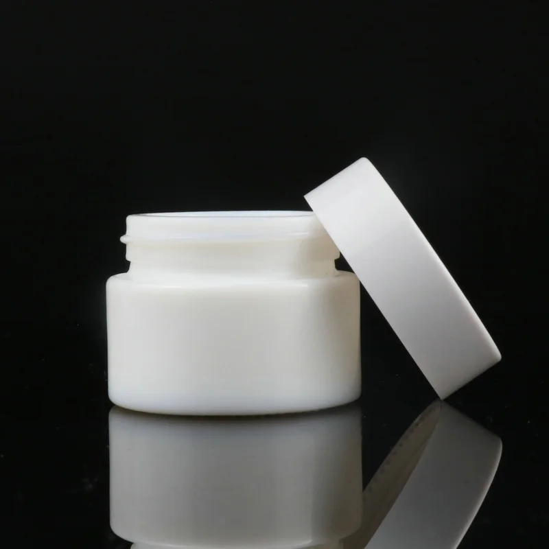 30g 50g Customized frosted cosmetic glass cream jar with silver lid