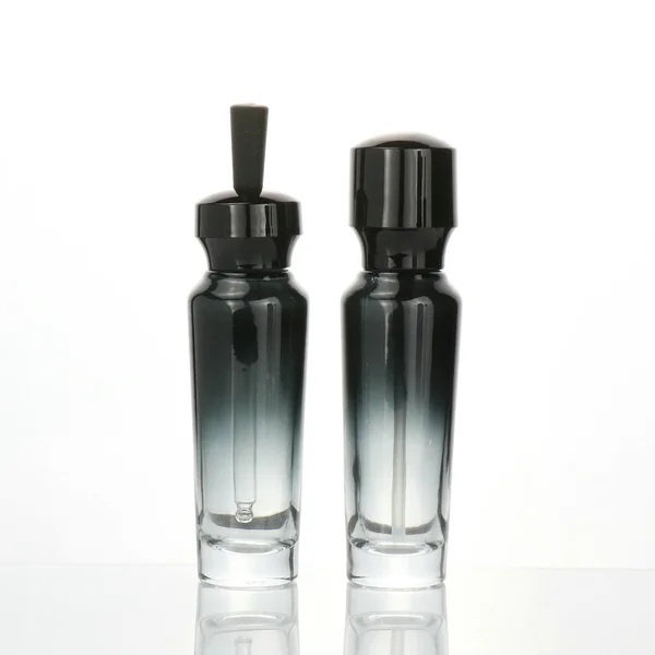 mini size15ml glass pump bottle for cosmetic packaging set