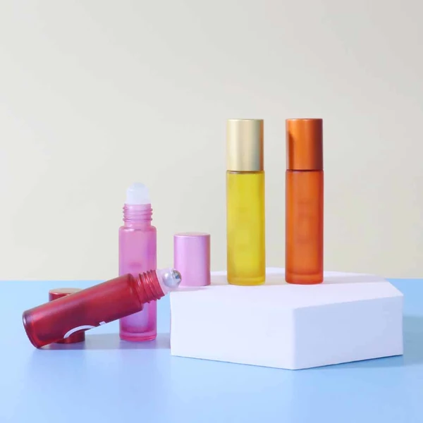  10ml 15ml roll on glass bottle bamboo roller bottle for perfume