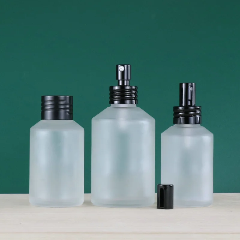 luxury cosmetic containers and packaging spray pump bottle 