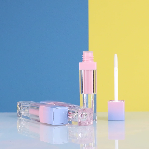 New arrival empty lip gloss tube container private with brush