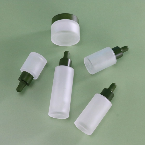 Luxury Cosmetic Product Gradient Pink Glass Lotion bottle packing 