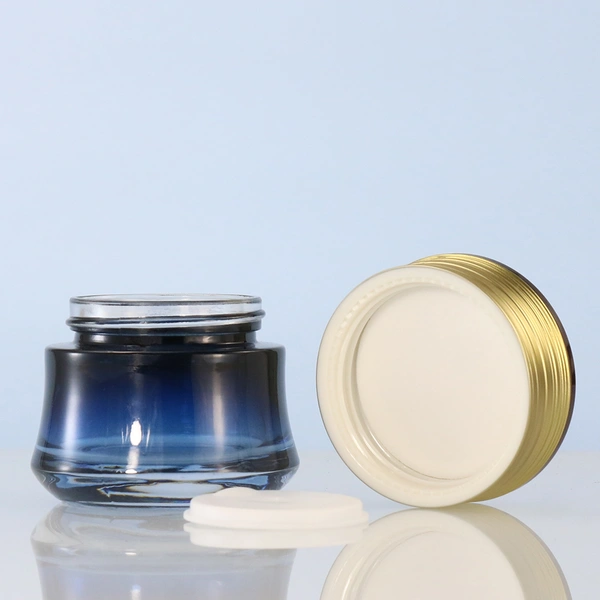 Unique Designed Cosmetic Glass Cosmetic Lotion Pump Bottle Set