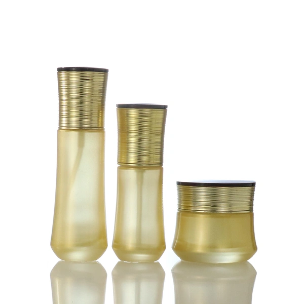 High Quality Cosmetic Pump Glass Lotion Bottle For Skin Care