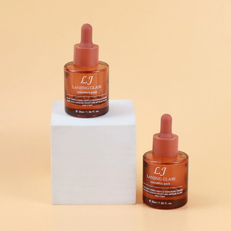 Luxury glass cosmetic containers  30ml flat dropper bottle