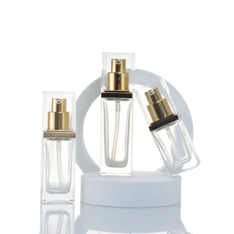 Wholesale 15ml 20ml 30ml 40ml  Flat Square Empty Cosmetic Glass Bottle