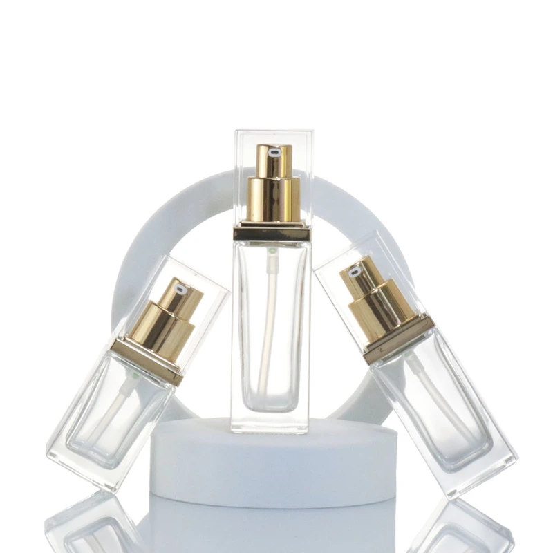 Wholesale 15ml 20ml 30ml 40ml  Flat Square Empty Cosmetic Glass Bottle