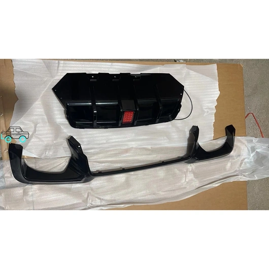 M5 Style Rear Bumper Lip for BMW 5 Series F10/F18 2011-2016 M5 Rear Diffuser WITH LED
